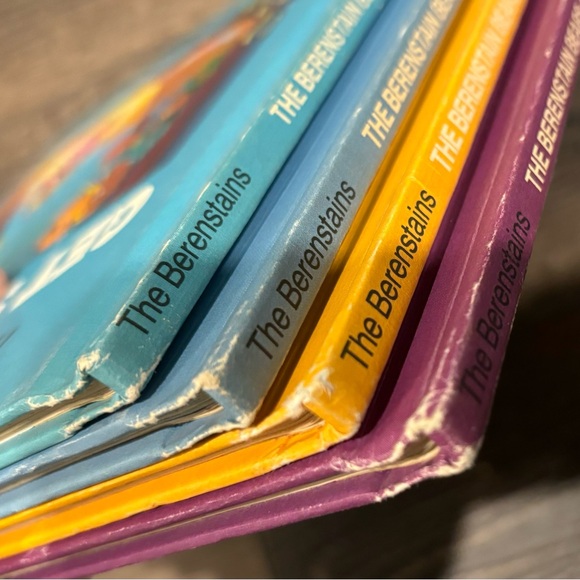 Berenstain Bears Grolier Hardcovers - Picture 3 of 5